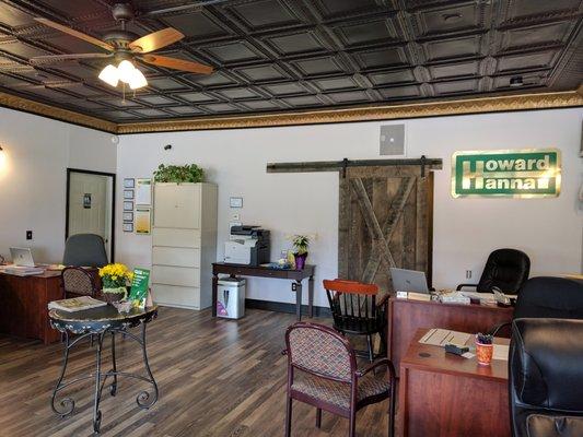 Howard Hanna - Bradford