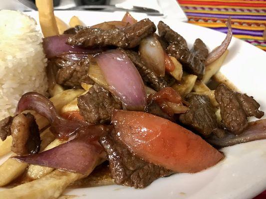 Lomo Saltado
