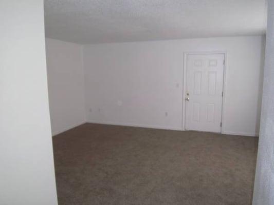 Willow Creek Apartments