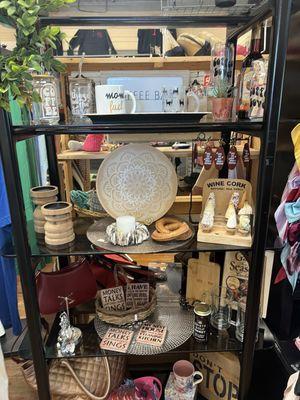 Crafts Plus Unique Gifts & Balloons