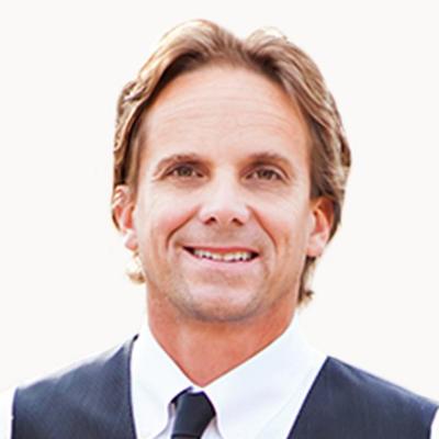 Aaron Shelton, Branch Manager