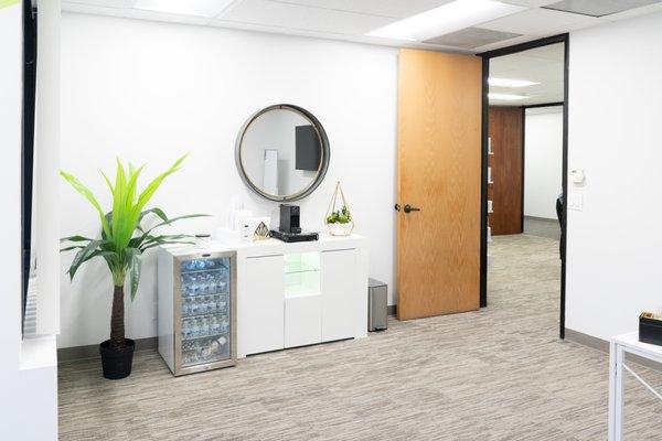 Deluxe Beauty Brands