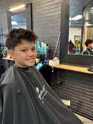 Vespertine Hair Design