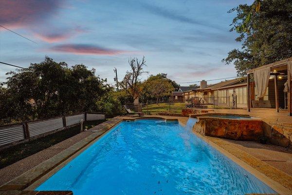 Jackie McDonald, Realtor