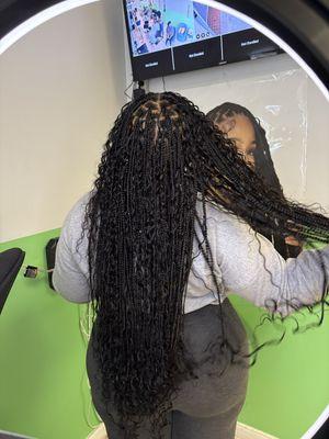 Divine Beauty Braiding