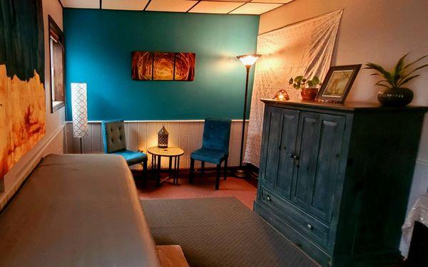 Here is my office on Monona Dr! Access Bars is in person only, but EFT tapping can be either in person or Zoom.