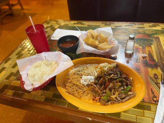 Carnitas de beef. Rice abs beans.