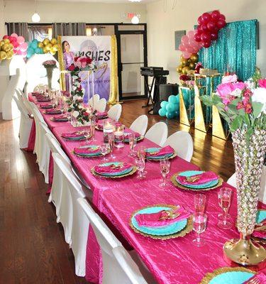 Beautiful book signing held in our diamond room.