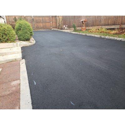 Thank you to 4 star asphalt for our new driveway. Awesome job, very professional and hard working crew. Our driveway looks great!