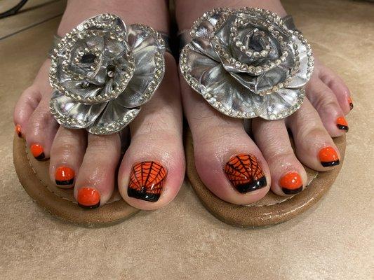 Love my Halloween toe nails!
 Always a great visit would recommend to everyone