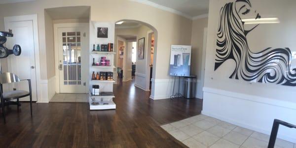 Beautiful, cute, salon!