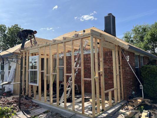 Southern Roots Remodel & Outdoor