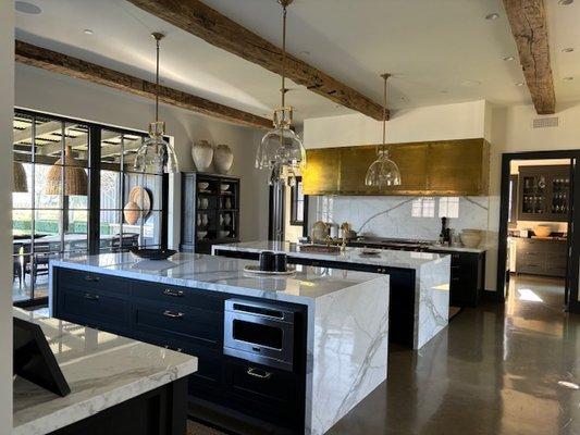 Anouman's Carpet & Upholstery Cleaning