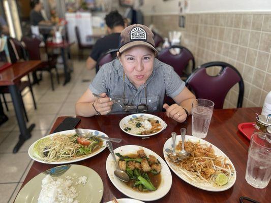 Crispy pork broccoli,Pad Thai & Som tum