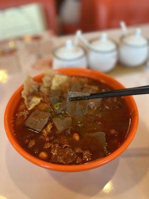 A18. Duck Blood Luosifen