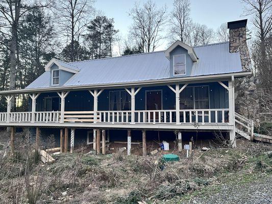 Full house pressure wash and 5 different Color's