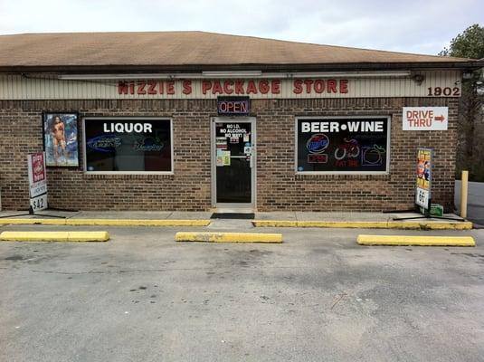 Nizzie's Package Store
