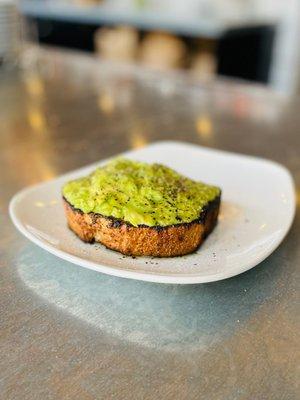 Avocado toast. Wasn't even mine but someone left it waiting for pickup. Decided to snap a pic
