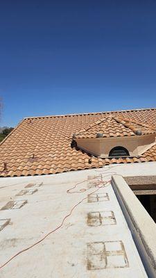 Valencia Roofing