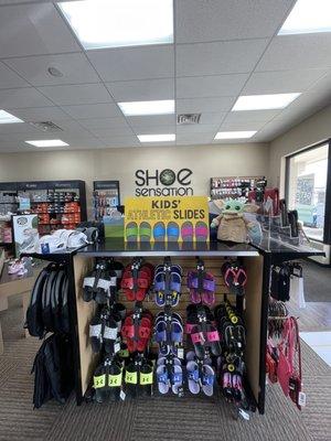 Athletic Slides