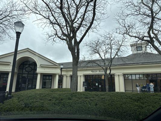 White House Black Market