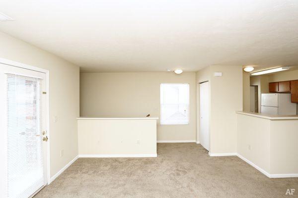 Hidden Ponds Apartments