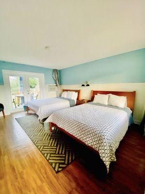 Gorgeous Double Queen room with balcony OuiOui.