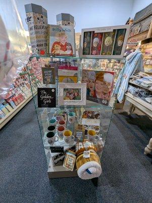 Mariellen's Hallmark Shop