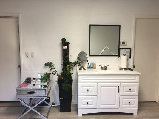 Beverly Hills Electrolysis & Skin Care