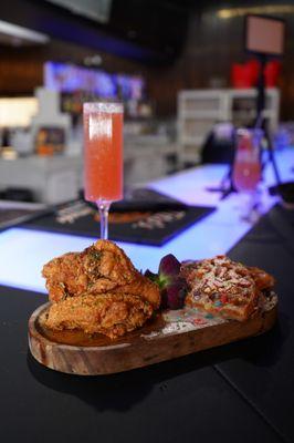 4AM Lounge Bar & Grill