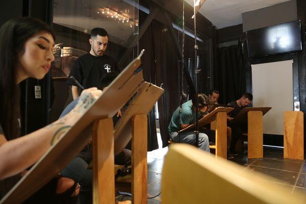 Our artist here are reservoir also draw once a week in a life, drawing workshop to perfect and sharpener, drawing skills and abilities