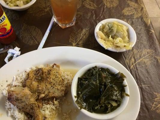 Cabbage lemon pepper chicken greens and a sweet tea. It was really good. Like home made food. Warning avoid if you're in a rush.