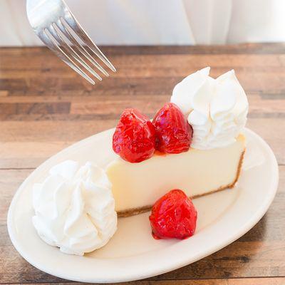 Fresh Strawberry Cheesecake
