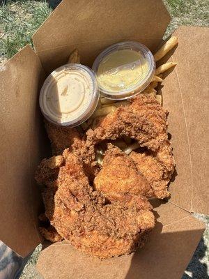 Downtown Fingers Food Truck