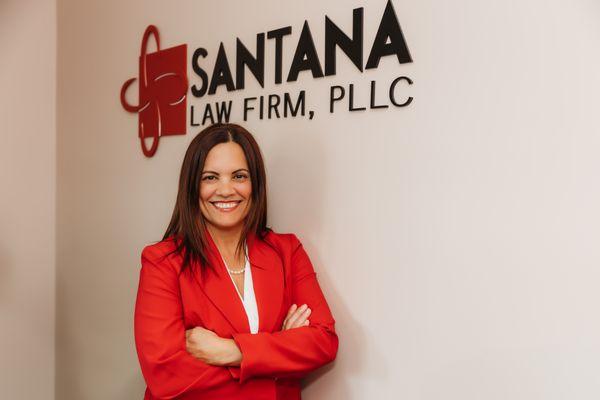 Attorney Santana
Abogada Santana