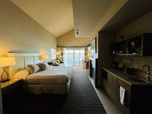 The Lodge at Columbia Point