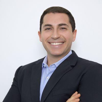 Steven Spivak, DMD
General Dentist in Culver City, CA