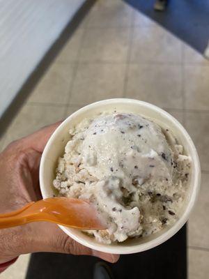 Chocolate chip cookie dough