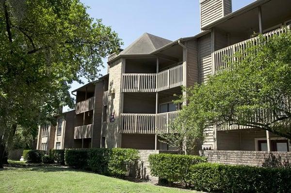 Riverwalk Apartments