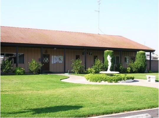 Visalia Estates Manufactured Home Community