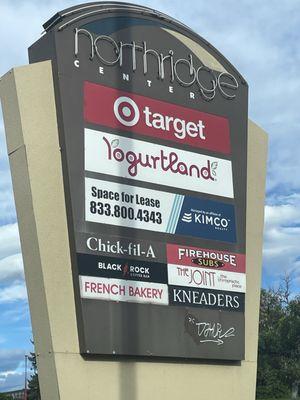 Only posting to update the business sign. A photo was already up but it was three years old. 