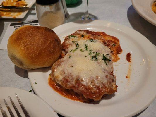 Chicken Parmigiana and that soft yummy roll