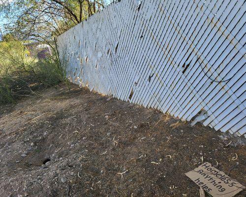 The tent was set up here.