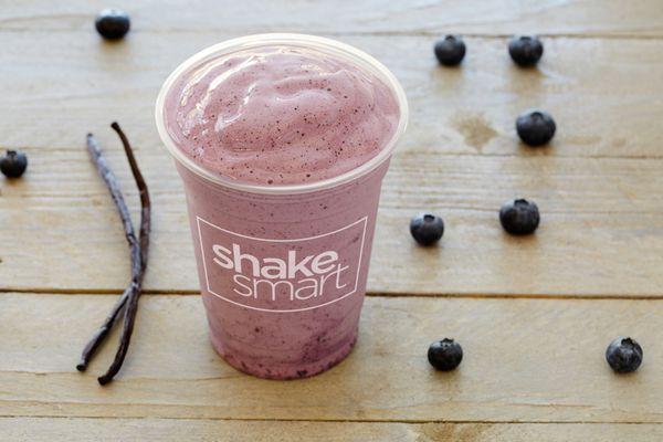 the perfect 10 shake is our most popular for a reason. the vanilla protein, peanut butter, blueberry & banana make a truly perfect combo!