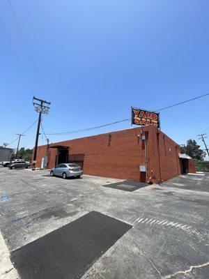 The East LA Auction Company