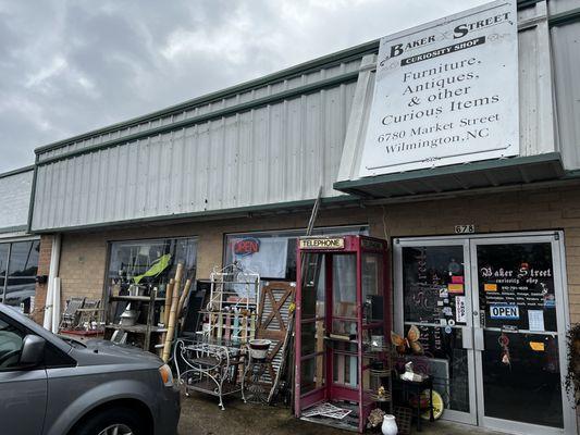 Baker Street Curiosity Shop