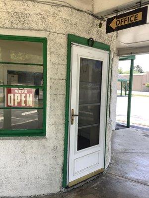 Open 24/7
7 days a week