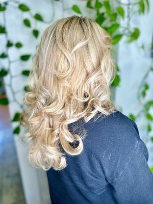 This one bleaching and toning at haven salon in Martinsville washed still looks like this call her for bleaching