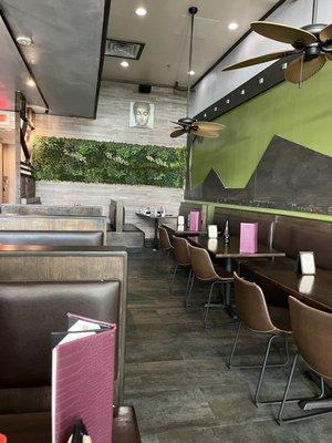 Fuji Sushi Bar & Grill