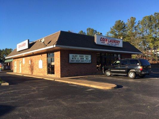 Tuckahoe Village Laundromat & Cleaners